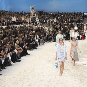 Fashion Week printemps-été 2019 : Chanel en été