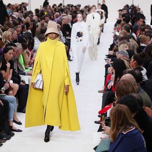 Fashion Week Automne-Hiver 2019 : Valentino, la volonté contemporaine