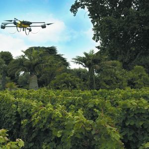 Le drone permet de réaliser la topographie par cartographie aérienne afin de définir avec exactitude les secteurs à problèmes.