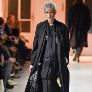 Fashion Week Homme Automne-Hiver 2020-21 : le doux tempo de Yohji Yamamoto