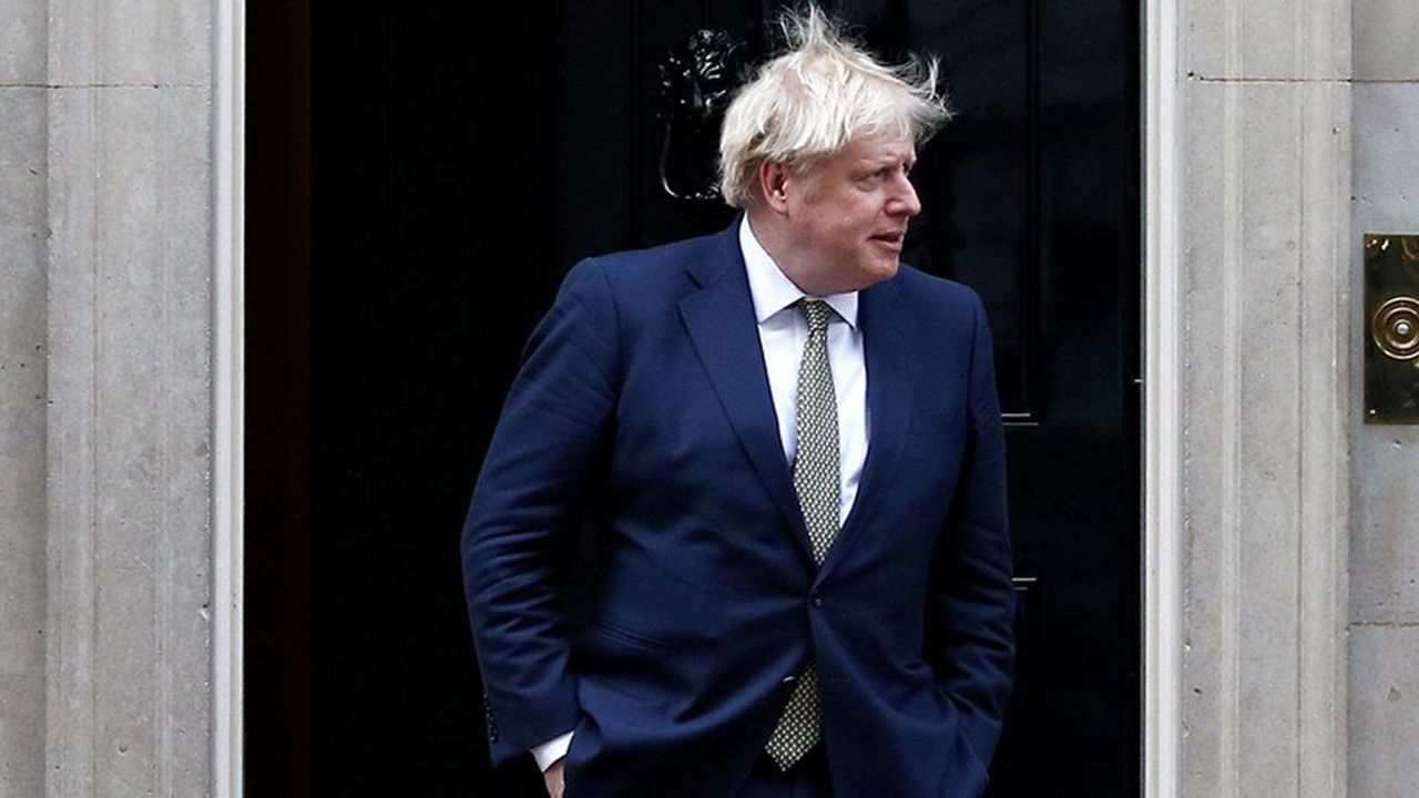 Boris Johnson, le coronavirus a mis fin à son état de grâce