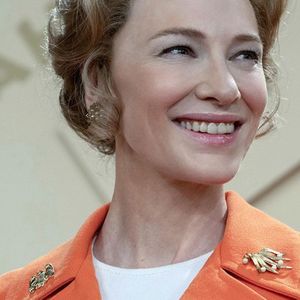 Cate Blanchett remarquable dans le rôle de la militante anti-féministe Phyllis Schlafly.