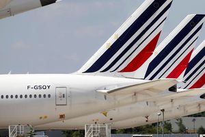 Après s'être longtemps inscrite sur le territoire de l'onirisme puis de la culture française avec son agence BETC (Havas), la communication d'Air France va amorcer un virage radical avec son nouveau partenaire Omnicom.