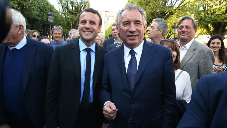François Bayrou et Emmanuel Macron en avril 2017.