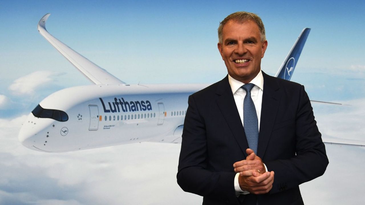 « Nous ne vous demandons rien de moins que votre soutien pour sauver Lufthansa », a expliqué aux actionnaires le directeur général de Lufthansa, Carsten Spohr, en ouverture de l'assemblée générale extraordinaire du groupe ce jeudi.