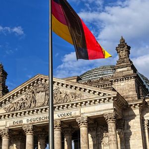 Le Parlement allemand devait valider la participation de la Bundesbank au programme d'achats d'obligations d'Etat de la BCE.