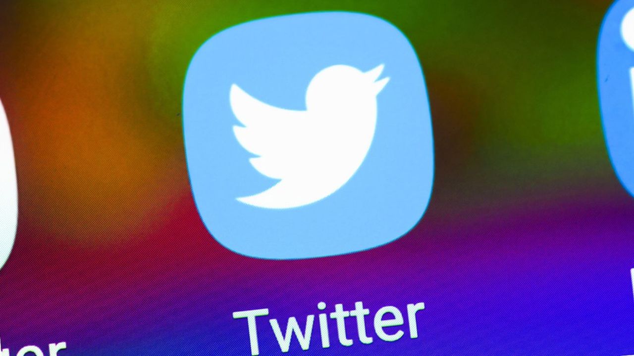 Twitter a une capitalisation boursière de près de 30 milliards de dollars
