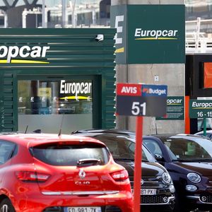 La société d'investissement Eurazeo, actionnaire à 29,89 % d'Europcar, a vu l'Ebitda de ses entreprises sous participations chuter de 53 % au premier semestre sur un an.