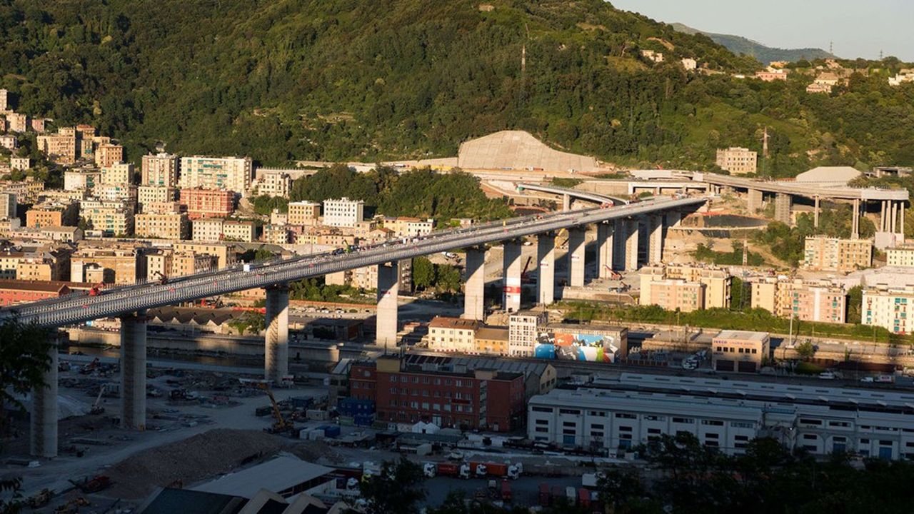 L'Italie inaugure ce lundi en grande pompe du nouveau viaduc de Gênes-San Giorgio, deux ans après l'effondrement de l'ancien. Il doit symboliser « une nouvelle renaissance italienne » selon le premier ministre Giuseppe Conte