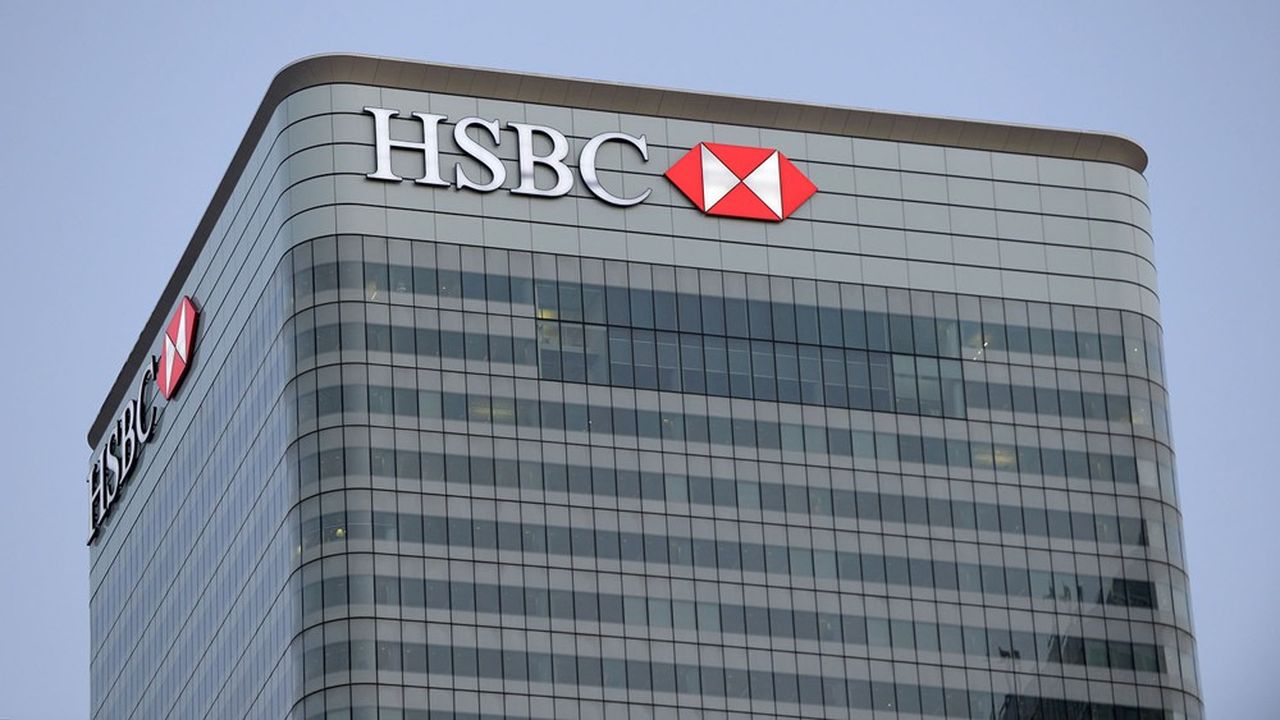 HSBC est basée à Londres, mais elle est cotée à la fois en Grande-Bretagne et à Hong Kong.