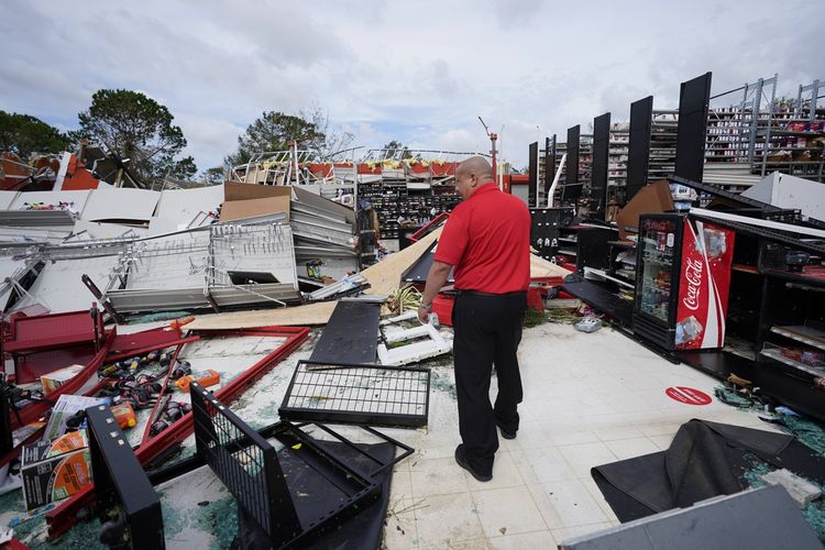 Ouragan Laura : des dégâts considérables mais moins que redoutés