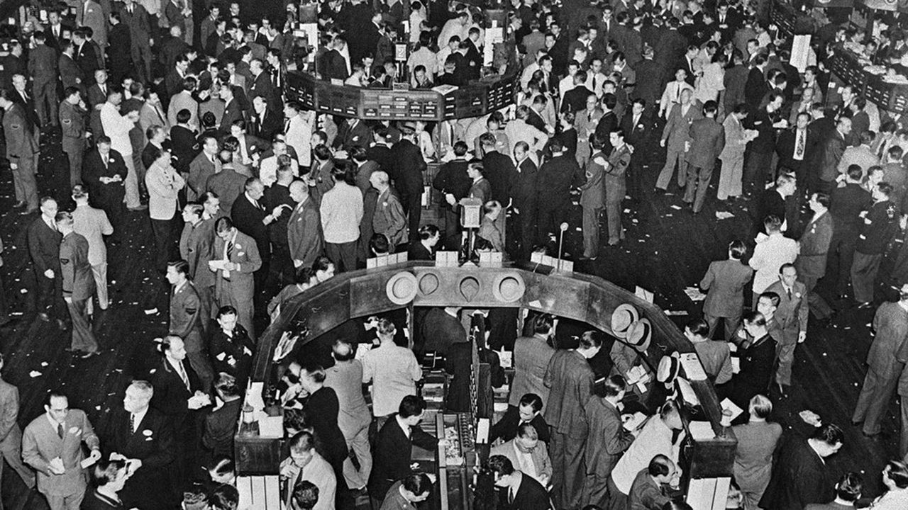 Wall Street, en octobre 1929 juste avant le krach qui allait ruiner nombre de petits porteurs et mettre fin aux « années folles » de la Bourse américaine.