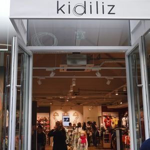 Le leader de la mode enfantine, Kidiliz compte un réseau de 300 magasins.