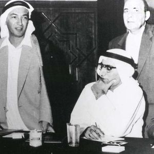Le 14 Septembre 1960, réunis à Bagdad, l'Arabie Saoudite, le Venezuela, le Koweit, l'Iran et l'Irak créent l'Organisation des pays exportateurs de pétrole (OPEP).