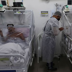 Le Brésil est le second pays le plus endeuillé au monde par la pandémie, derrière les Etats-Unis, avec plus de 138.000 morts.