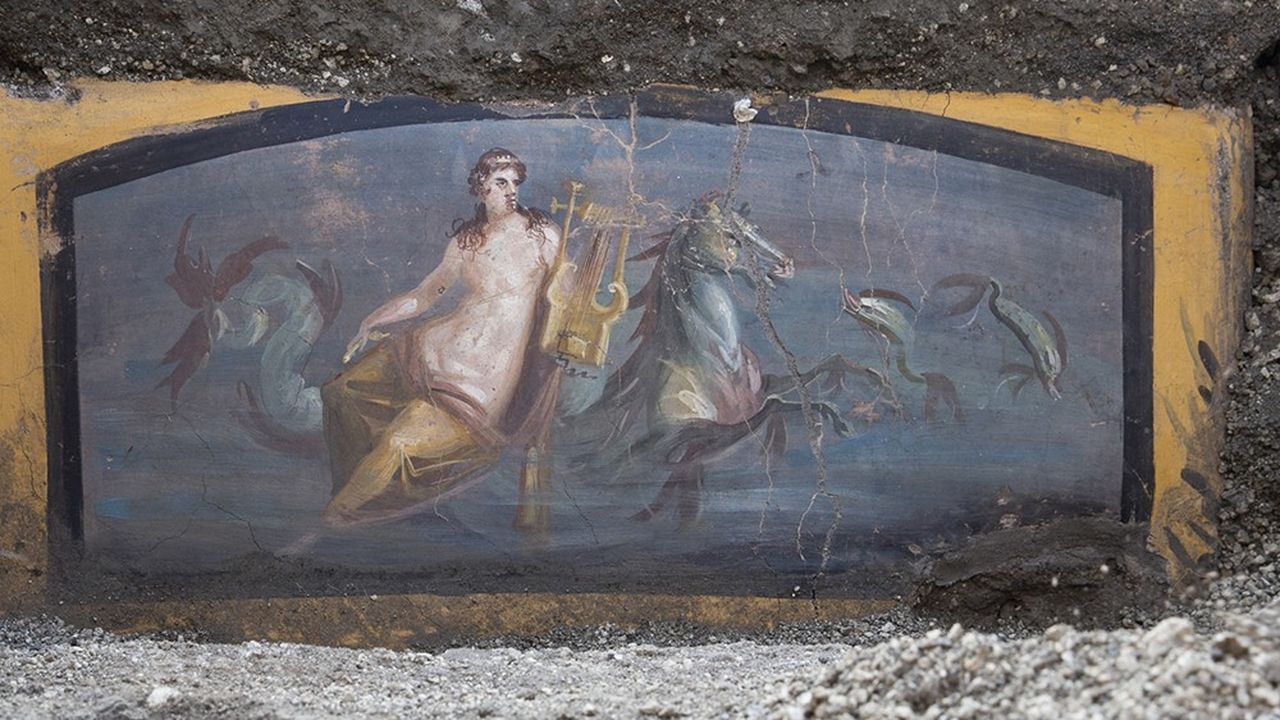 Fresque sur le comptoir d'un thermopole (commerce de boissons chaudes) de Pompéi, Ier siècle après J.-C.