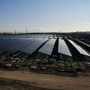 L'aide aux parcs photovoltaïques datant d'avant 2011 pourrait diminuer.
