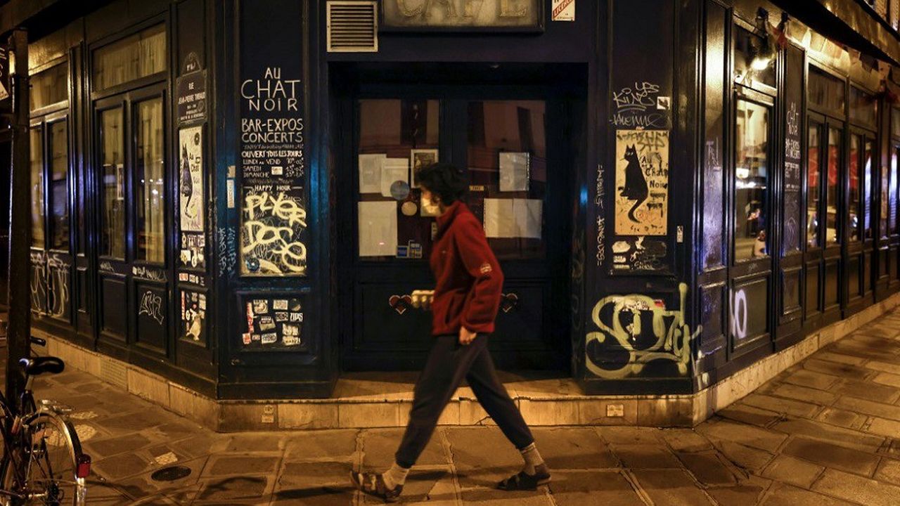 A Paris, les bars sont totalement fermés depuis le 6 octobre.