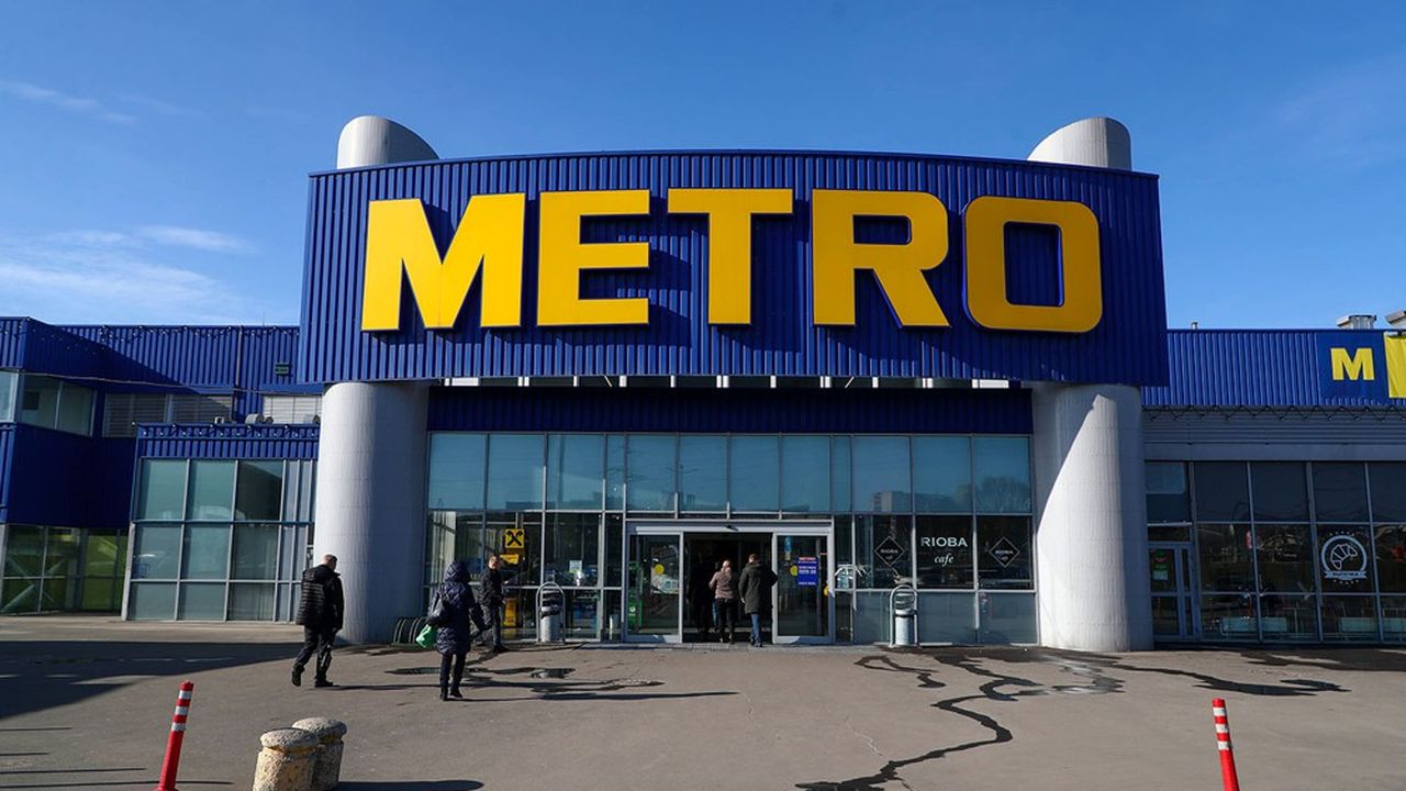 Le distributeur allemand Metro a fait l'objet la semaine dernière d'une tentative de rachat par la holding EP Global Commerce, contrôlée par le milliardaire tchèque Daniel Kretinsky.