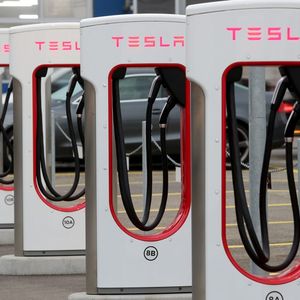 Tesla a déposé un recours contre l'amende de 12 millions d'euros pour non-respect des obligations sur le recyclage des batteries