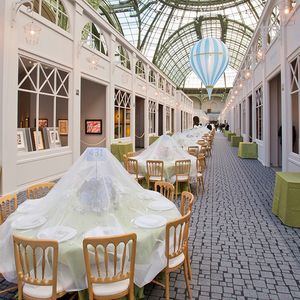 Installation pour le dîner d‘ouverture de la Biennale des Antiquaires de 2012 au Grand Palais.