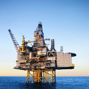 La France a annoncé l'arrêt du soutien public pour l'exploration et l'exploitation de nouveaux gisements pétroliers en 2025.