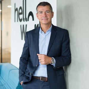 François Leverger, directeur général de HelloWork, place la satisfaction de ses clients, particuliers comme entreprises, au coeur de sa stratégie.