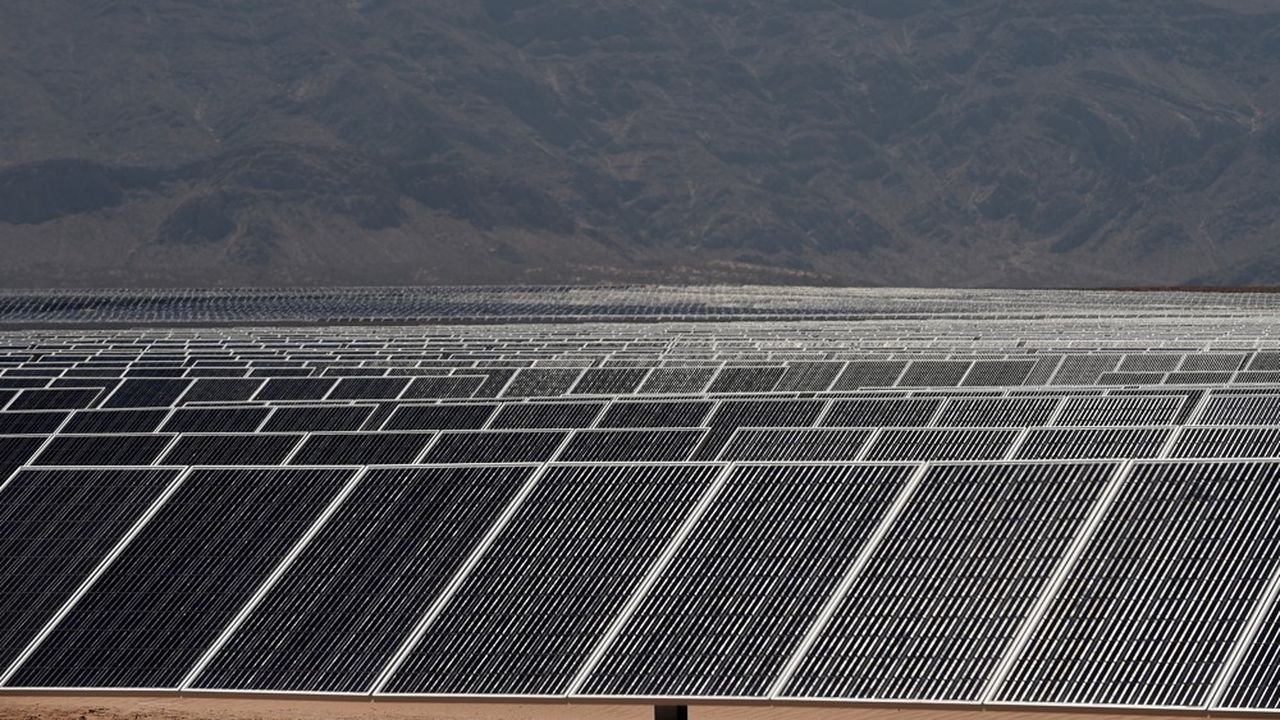« Nous sommes le premier opérateur privé dans le secteur des énergies renouvelables au niveau mondial, avec 49 GW en 2020 », rappelle Enel. Ce dernier entend le rester, quitte à aligner les milliards sur la table :