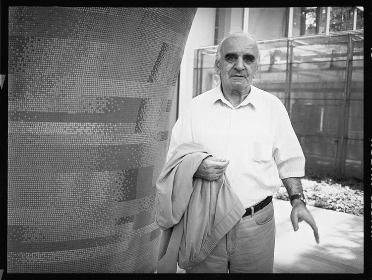 Le cinéaste arménien Artavazd Pelechian, 82 ans, photographié ici par Raymond Depardon.