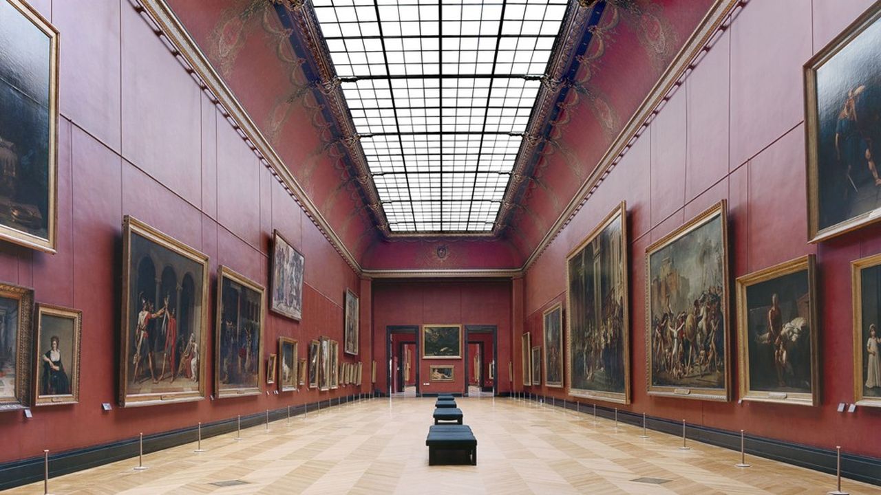 Le Louvre est privé de ses 75 % de touristes étrangers. Or la billetterie représente 40 % d'un budget de 243 millions d'euros.