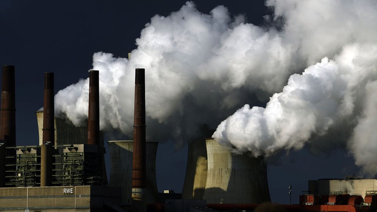 « La hausse programmée du prix du CO2 et les niveaux très bas du prix du gaz devraient accélérer le calendrier de sortie du charbon en Allemagne », anticipe Philippe Litz, expert du secteur chez Agora Energiewende.