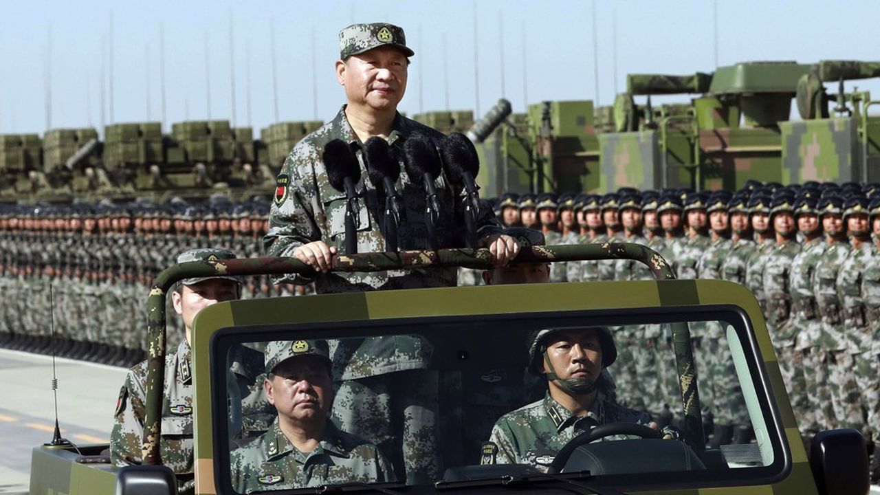 Le président chinois Xi Jinping lors d'une parade militaire en août 2017