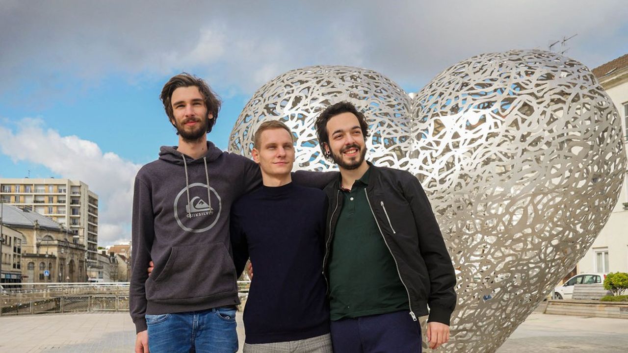 Sébastien Garat, Lucas Lançon et Maxime Vandon ont créé Unibee, une application mettant en relation associations et bénévoles.
