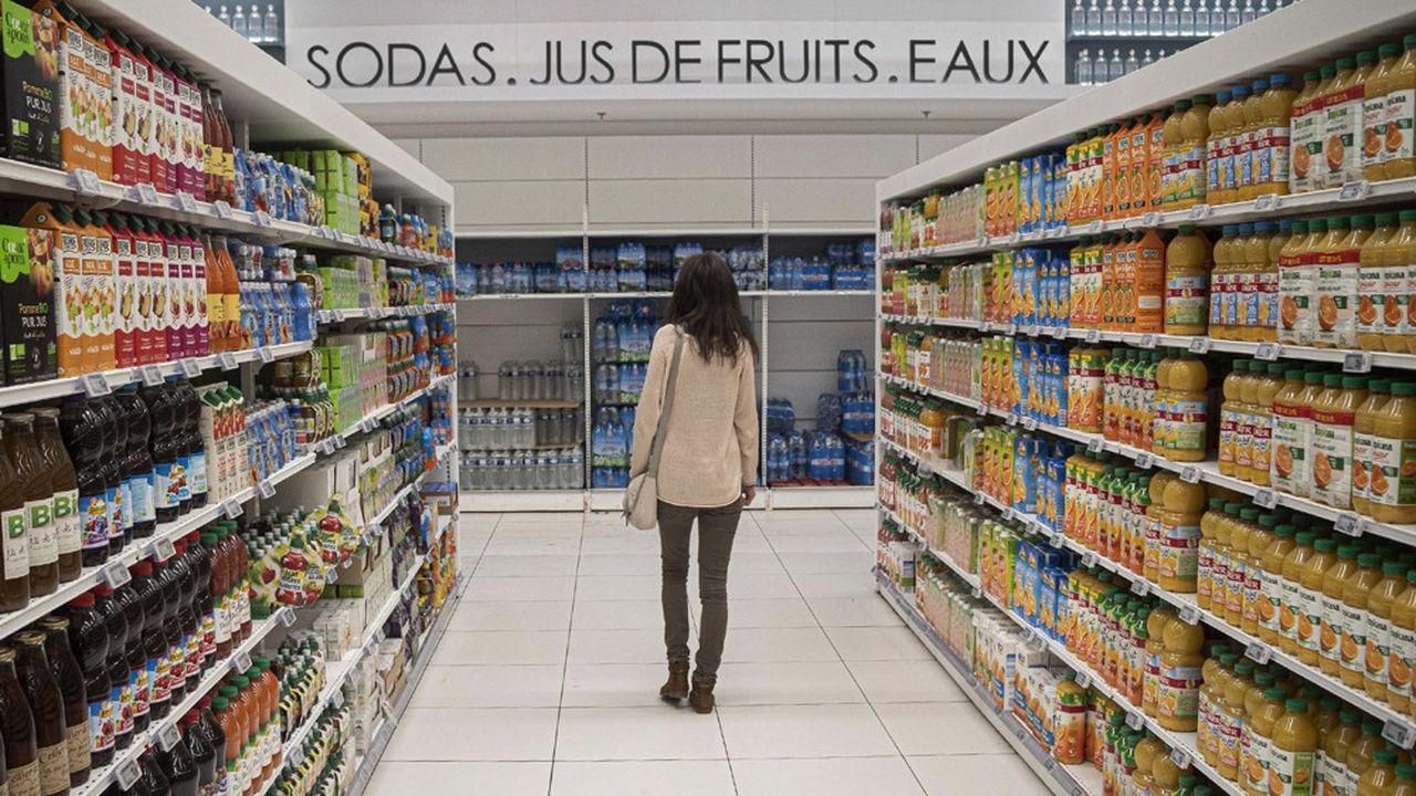 Les supermarchés français ne peuvent pas vraiment acheter leurs produits transformés où ils veulent en Europe. Selon la Commission de Bruxelles, cela pénalise les consommateurs en matière de prix.