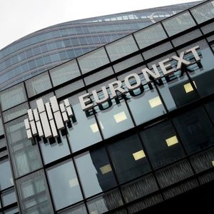 En 2020, onze sociétés ont demandé leur transfert d'Euronext à Euronext Growth. 