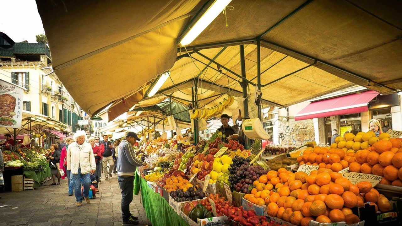 A Méry-sur-Oise, le décalage du marché du vendredi au samedi augmente sa fréquentation.