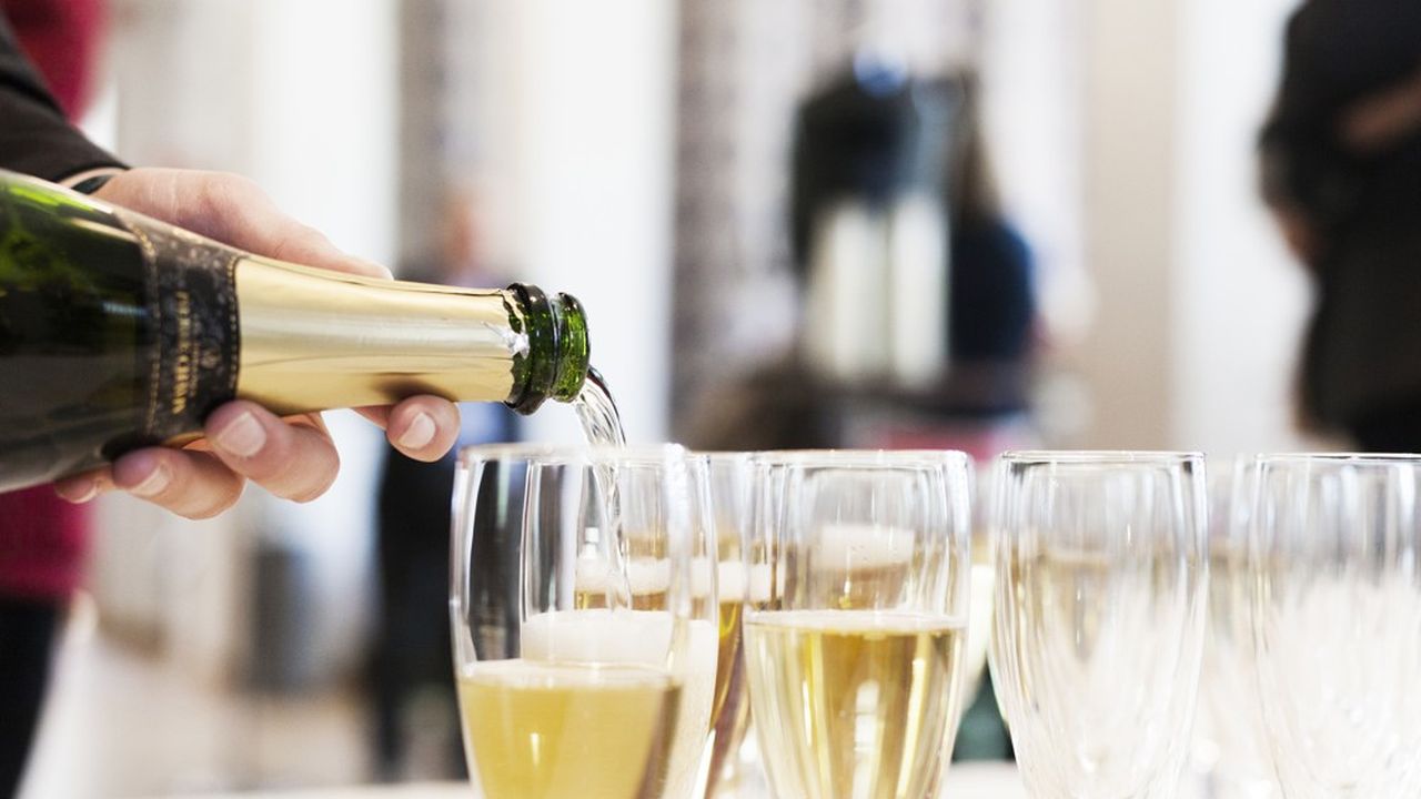 La France réduit sans arrêt sa consommation champagne. Le marché doit se réinventer.