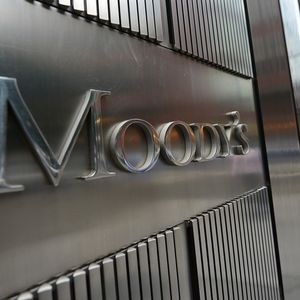 En 2019, l'agence de notation américaine Moody's a racheté le fleuron français Vigeo Eiris, dirigé par Nicole Notat, ancienne patronne de la CFDT.
