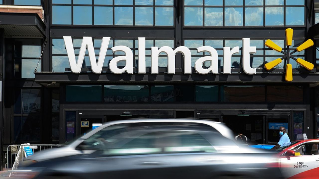 Walmart a bien saisi l'accélération de l'e-commerce engendré par la pandémie et multiplie les innovations pour entretenir la dynamique.
