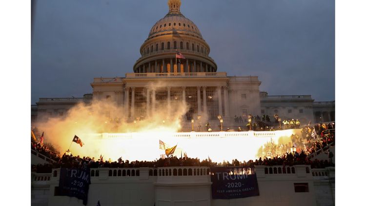 Violences au Capitole : l'Amérique sous le choc