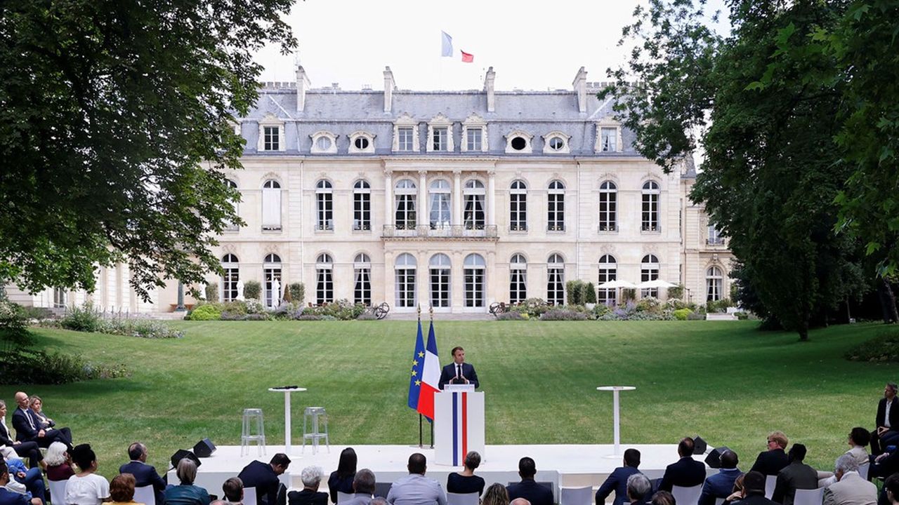 Emmanuel Macron a reçu les 150 membres de la Convention pour le climat en juin dernier à l'Elysée.