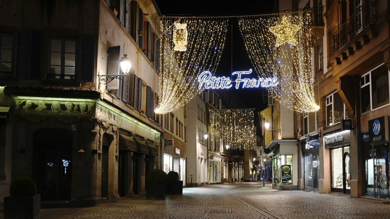 A Strasbourg, les rues du centre-ville sont désertes à partir de 18 heures, heure du couvre-feu, depuis janvier.