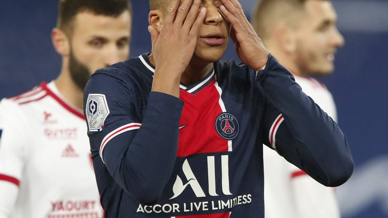 Le Paris Saint-Germain a dégagé 95,2 millions d'euros de revenus en moins lors de la saison 2019-2020.