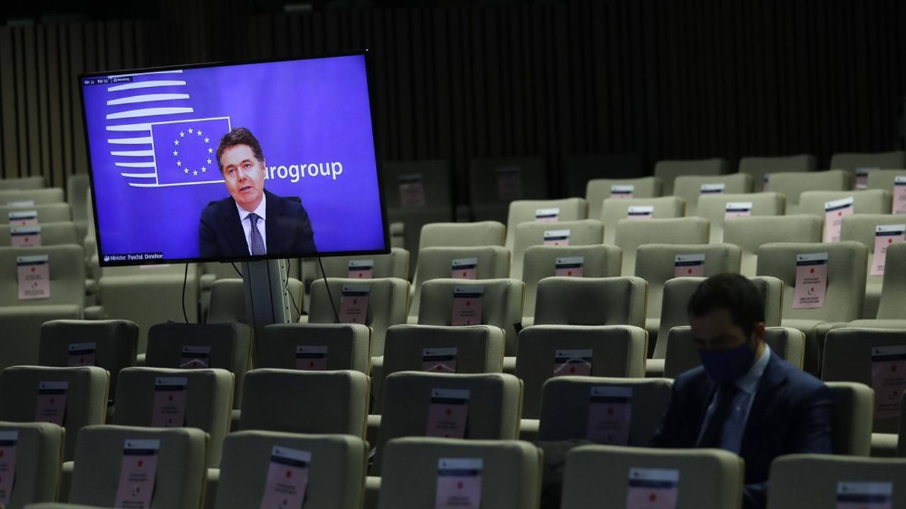 Le président de l'Eurogroupe, Paschal Donohoe, lors d'une récente conférence de presse virtuelle, à Bruxelles.