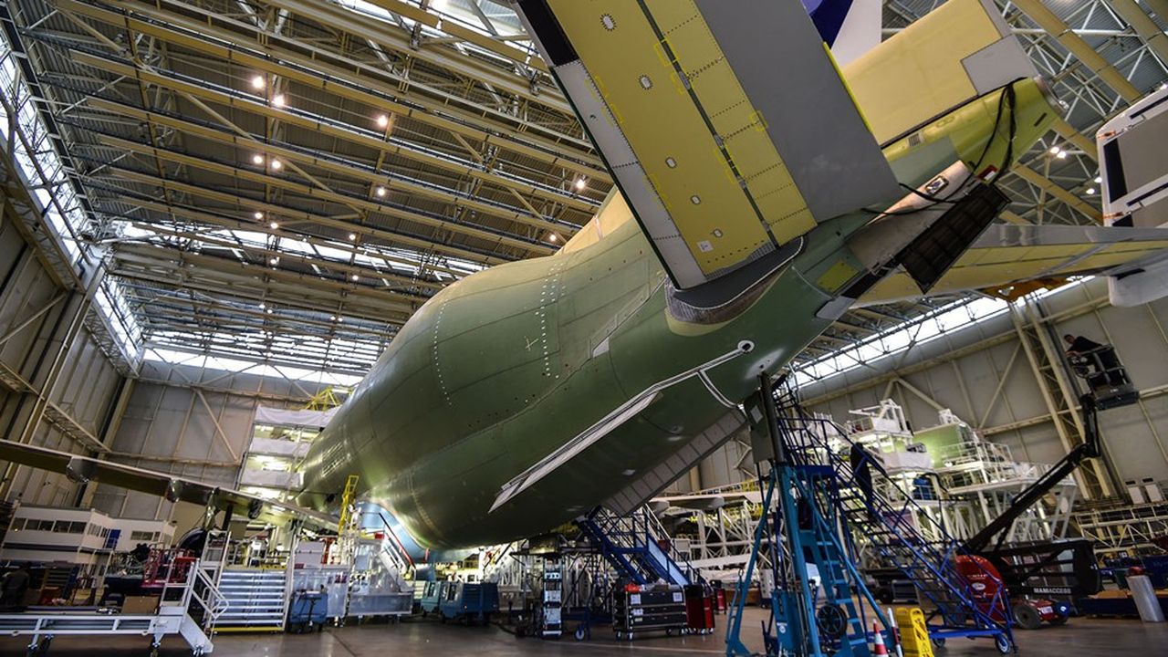 En France, l'usine 4.0 se développe peu à peu, notamment dans l'aéronautique et chez Airbus.