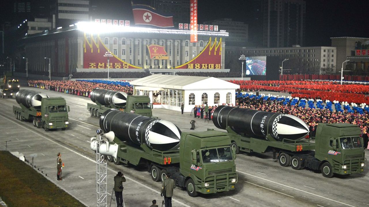 En janvier, Kim Jong-un s'est engagé à renforcer son arsenal nucléaire et évoqué le développement de nouveaux systèmes d'armes