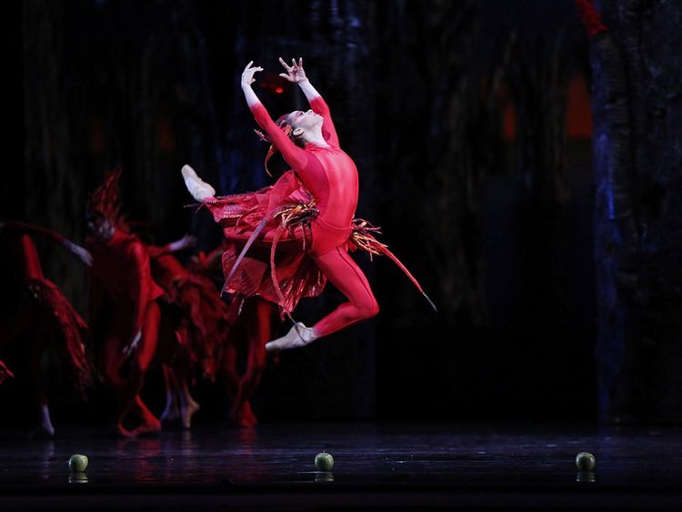 Misty Copeland danse «L'Oiseau de feu», en 2016, avec l'American Ballet Theatre.