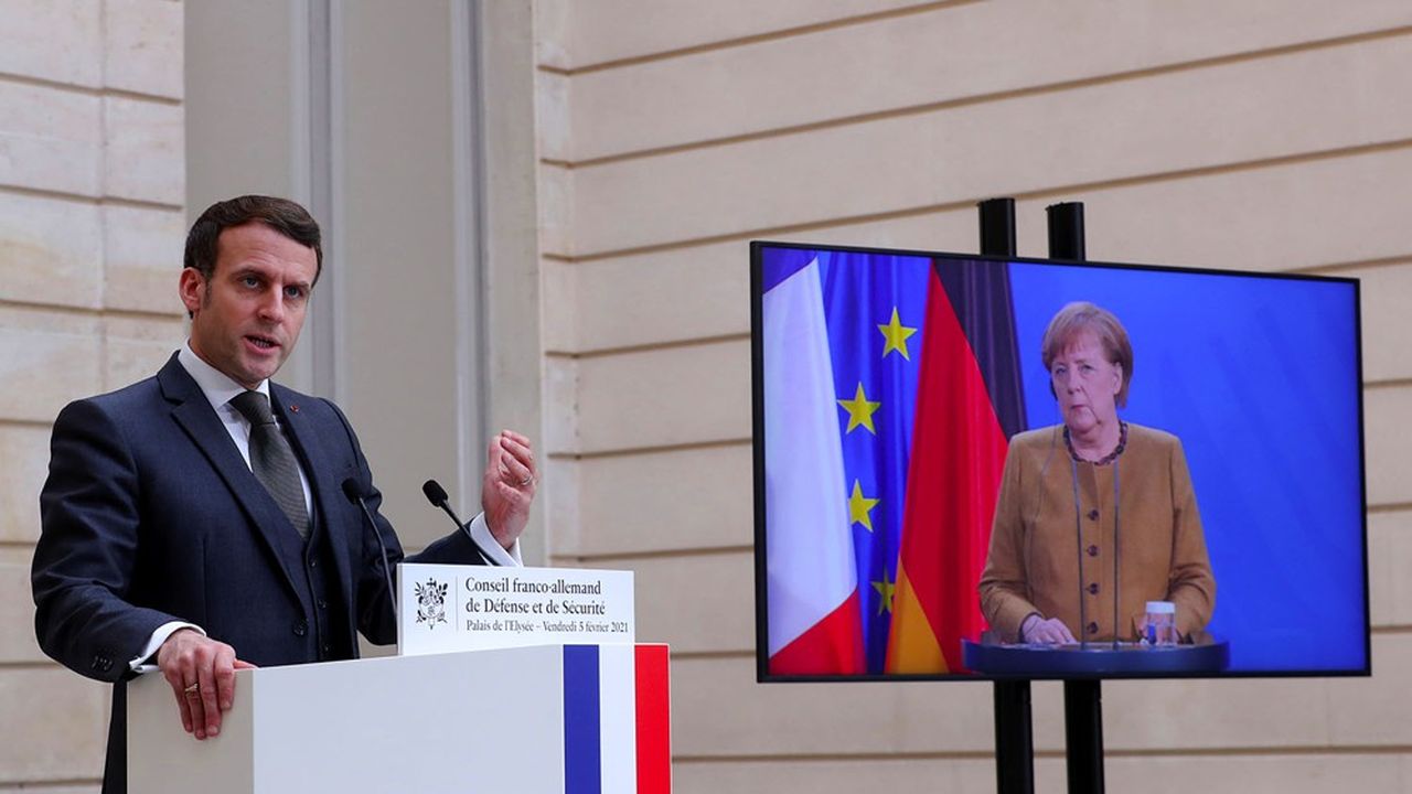 Le président français et la chancelière Merkel ont présidé vendredi le Conseil de sécurité et de défense par visioconférence.
