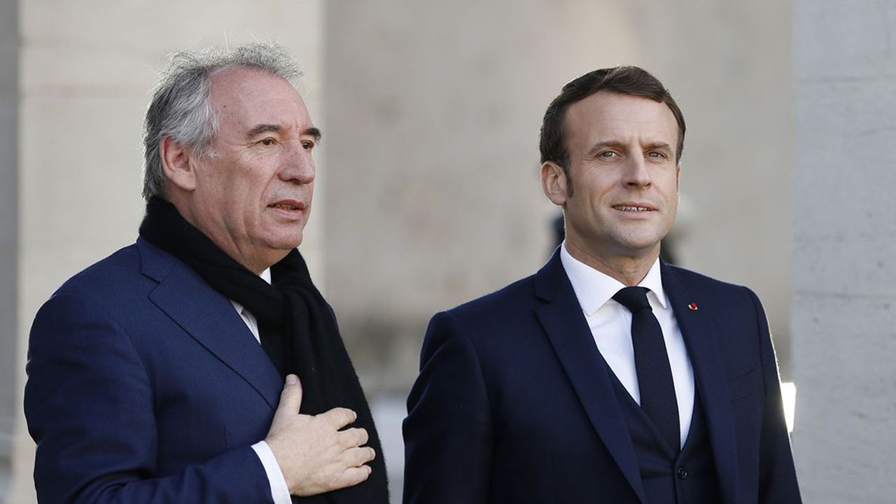 L'offensive de François Bayrou, président du Modem et maire de Pau, sur la proportionnelle sème le trouble dans la majorité.