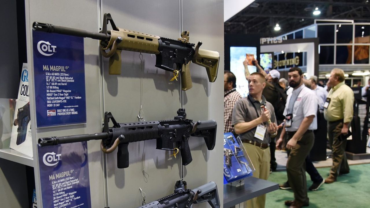 CZG fabrique des armes pour la police et l'armée, mais aussi des armes de sport et de chasse sous la marque CZ.